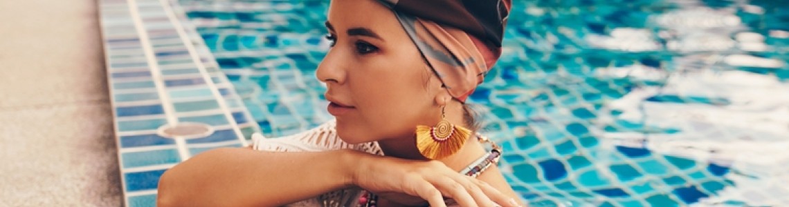 What Are Statement Earrings and How To Wear Them?