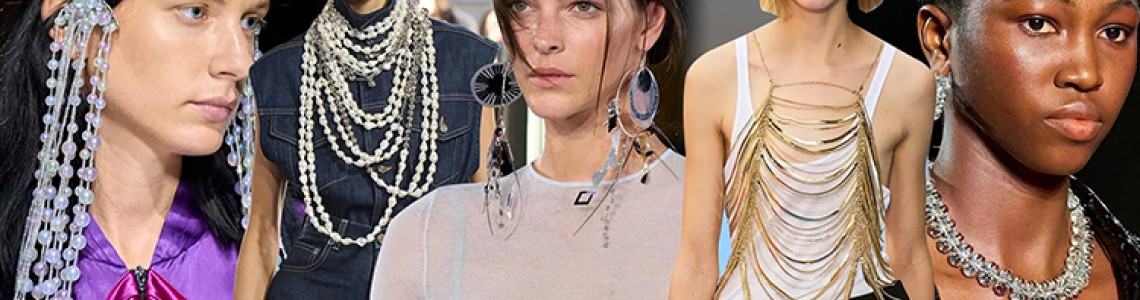 2023 Fashion Forecast — Pearl Jewelry Takes Center Stage