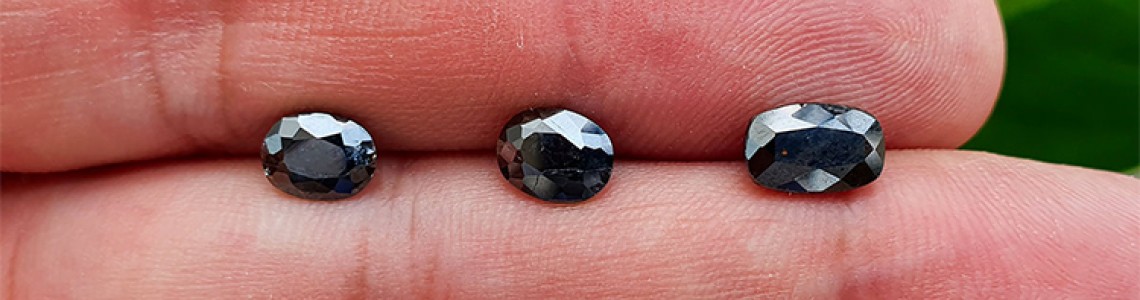 The Ultimate List of Black Gemstones: Meaning, Properties, and Uses