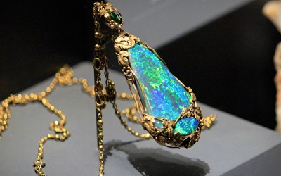 18+ Most Expensive Stones and Jewelry from Auctions
