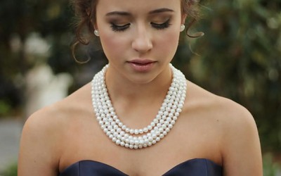 Upgrade Your Jewelry Game: How to Style a Pearl Choker Like a Pro