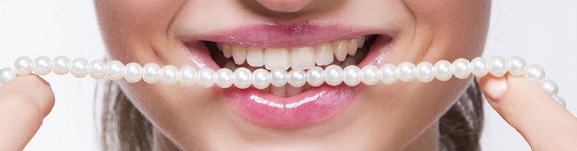 How to Tell a Real Pearl Necklace - The Foolproof Guide