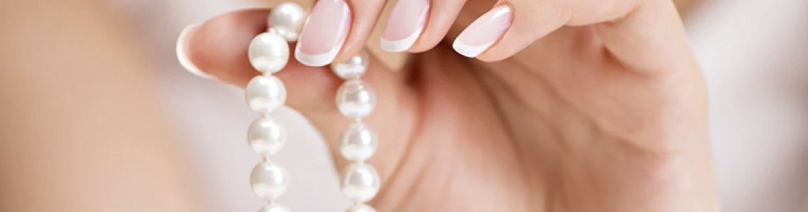 Pearl Jewelry Recommendations and Buying Guide from Women Who Know Best