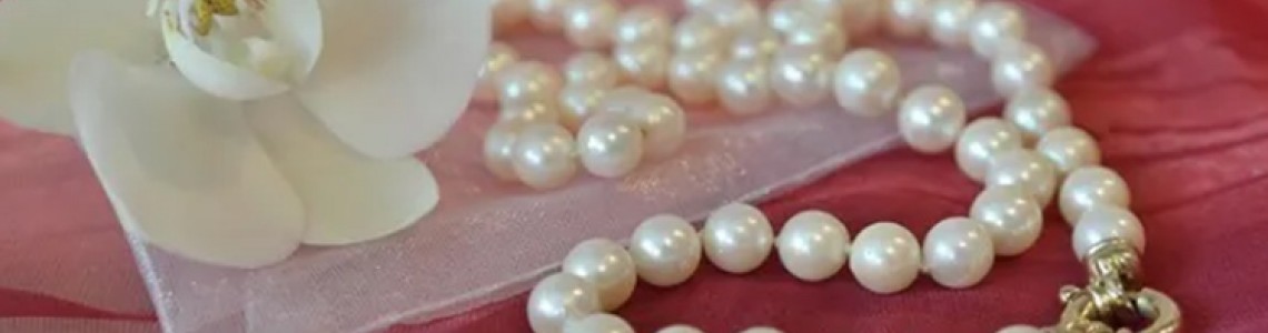 What Can Damage My Pearl Jewelry?