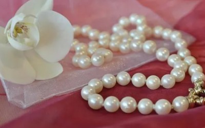 What Can Damage My Pearl Jewelry?