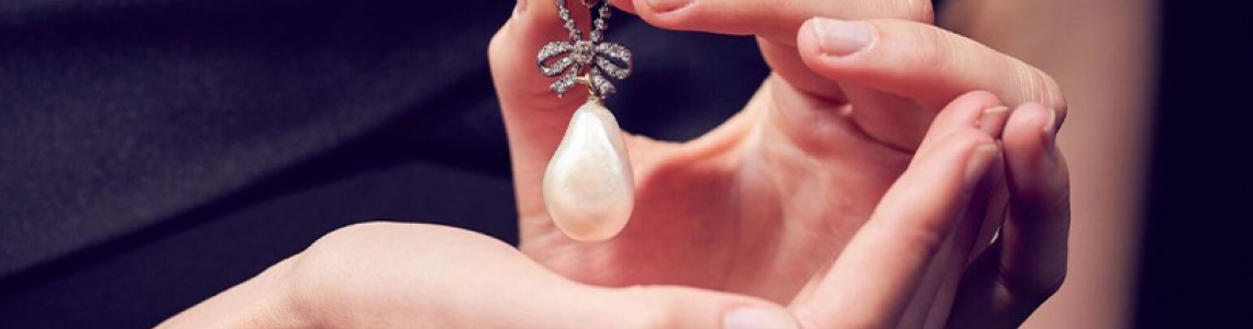 What Are the Top 10 Famous Jewelry Pieces in History? What Are the Top 10 Famous Jewelry Pieces in History?