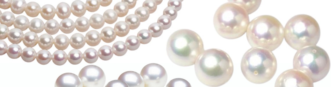 Akoya Pearls: Exploring the Pros and Cons of These Lustrous Gems