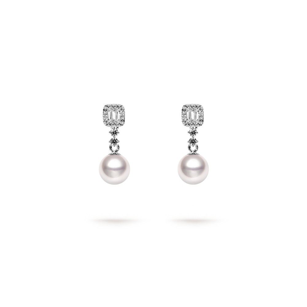 9.0-9.5mm Akoya Pearl Gabriel Earrings in 18K Gold - AAAA Quality
