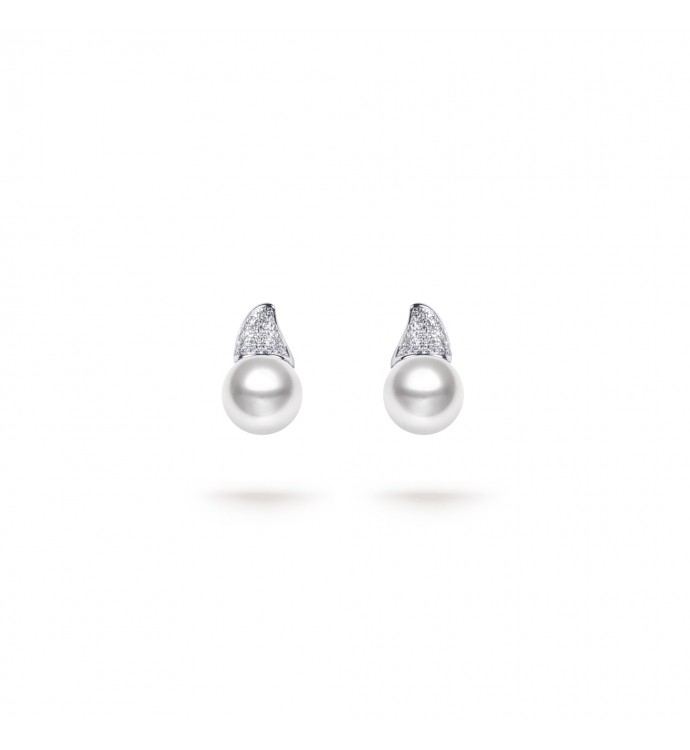 10.0-11.0mm White South Sea Round Pearl Kiss Earrings in 18K Gold - AAAAA Quality