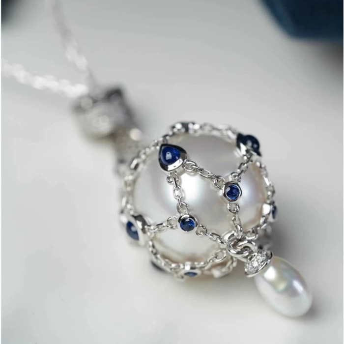14.0-15.0mm Freshwater Pearl & Blue Sapphire Lavalier Pendant