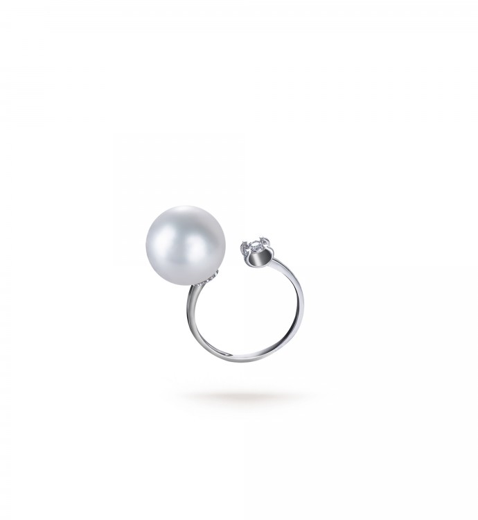 12.0-13.0mm White South Sea Pearl Starlight Ring in 18K Gold - AAAA Quality