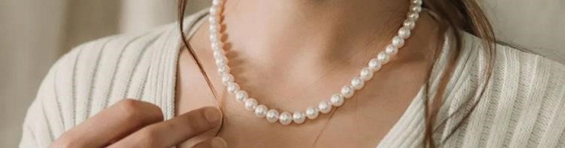 Are Akoya Pearls The Best?  A Complete Guide on Akoya Pearls
