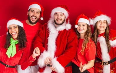 The Modern Christmas Outfits Guide 2025: Celebrate in Style and Comfort