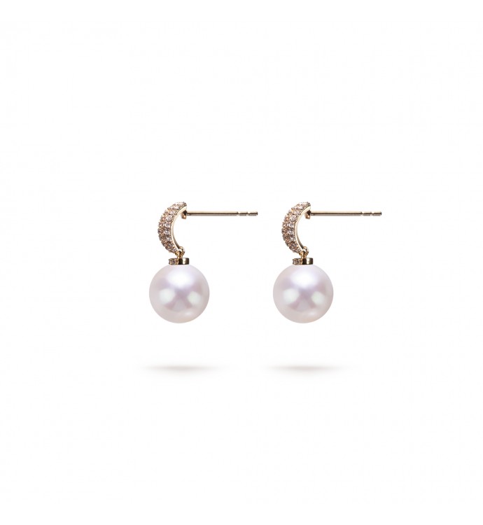 9.0-10.0mm White Freshwater Pearl Belle Earrings in 18K Gold - AAAAA Quality