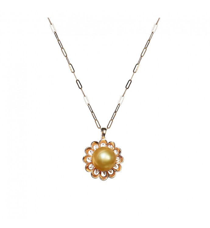 10.0-11.0mm Golden South Sea Pearl Daisy Pine Pendant in 18K Gold - AAAA Quality