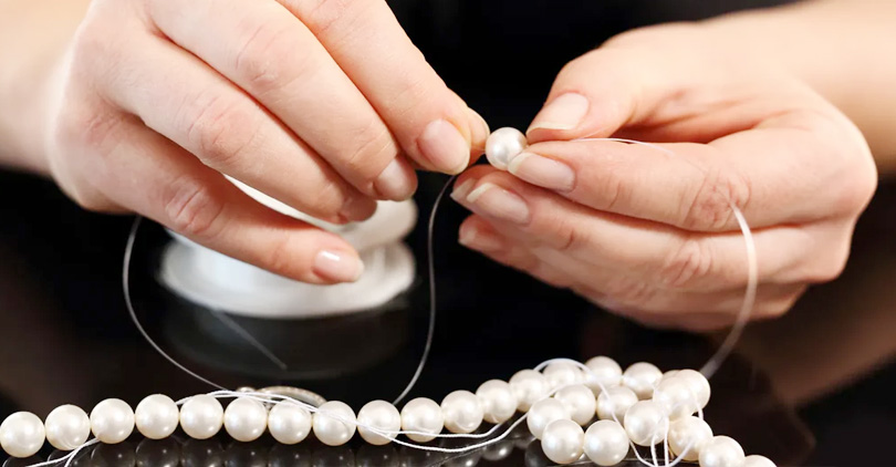 how to clean pearl necklace