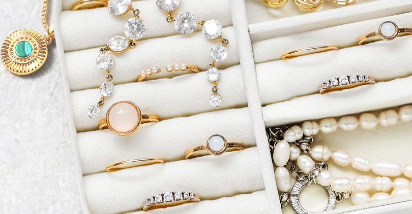 smart jewelry