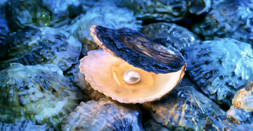what does a pearl symbolize